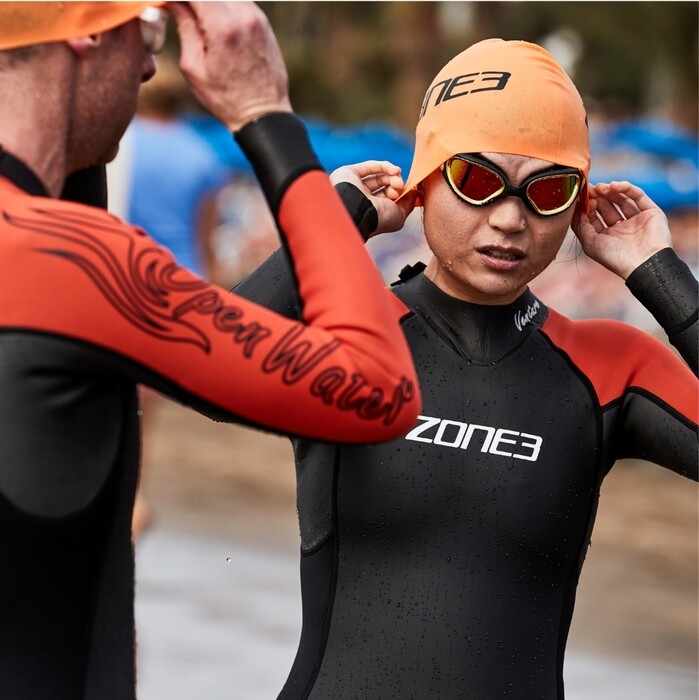 2024 Zone3 Feminino Venture Back Zip Swim Wetsuit WS22WVEN101 - Black / Orange